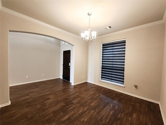 Building Photo - 14711 Sycamore Side Wy