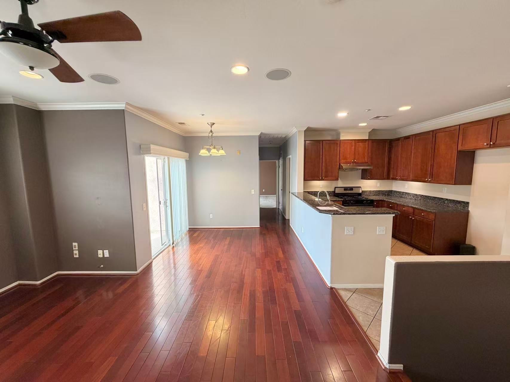 Building Photo - 11450 Church St