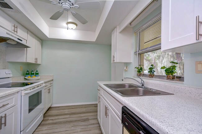 Building Photo - 1515 Bayshore Blvd