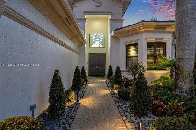 Building Photo - 16849 Pierre Cir