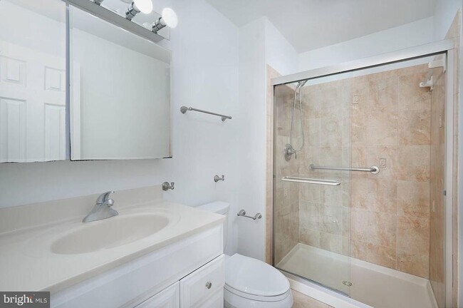 Building Photo - 10246 Arizona Cir