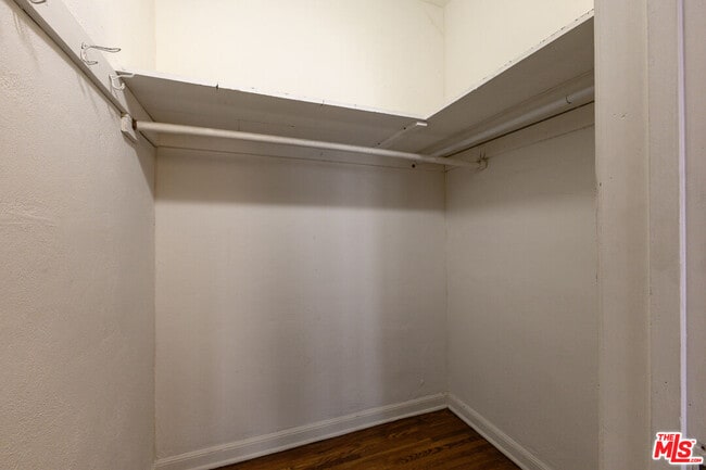 Building Photo - 650 Maltman Ave