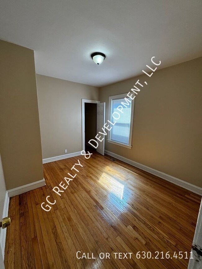 Building Photo - 10000 S Lafayette Ave