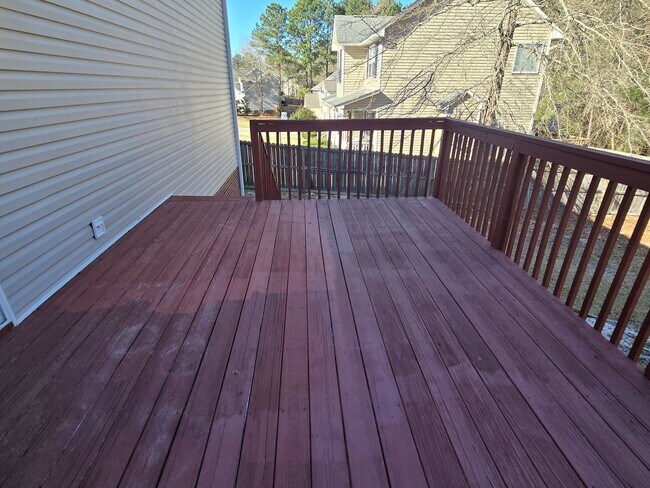 Building Photo - 197 Rolling Stone Ct