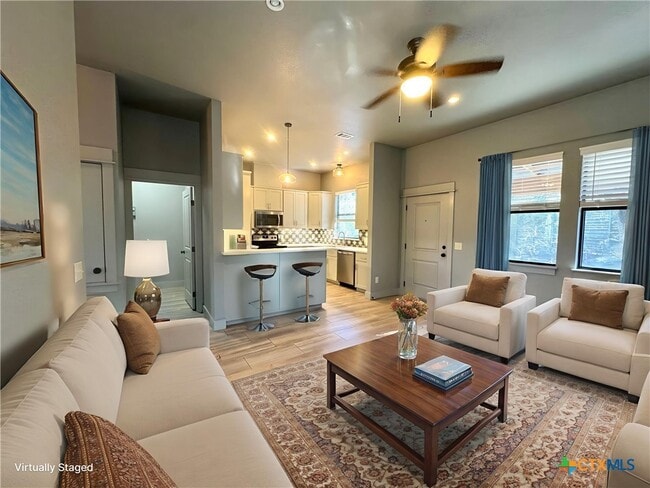 Building Photo - 290 Hugo Rd