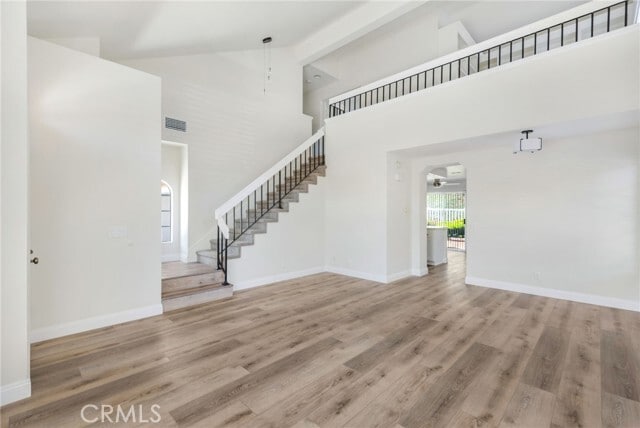 Building Photo - 24351 Kings View
