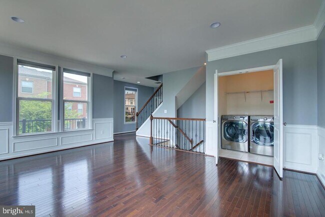 Building Photo - 42262 Knotty Oak Terrace