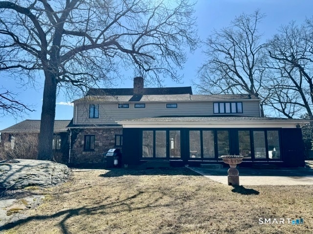 Building Photo - 2 Meadow Pl