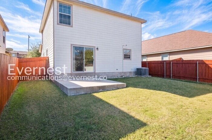 Building Photo - 7200 Derby Downs Dr
