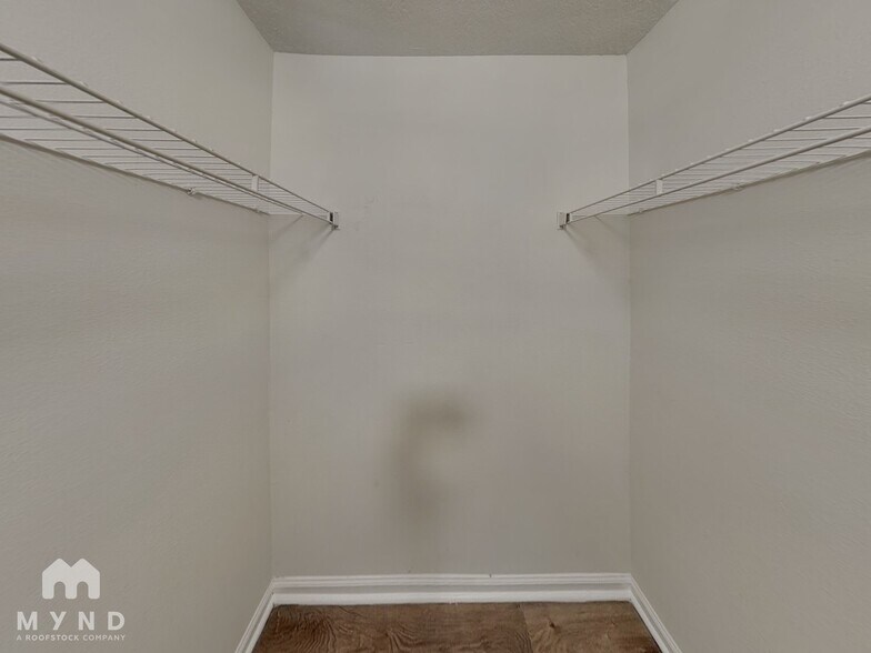 Building Photo - 2581 Sage Dr