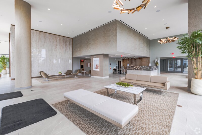 Building Photo - 4800 Brianna Ln