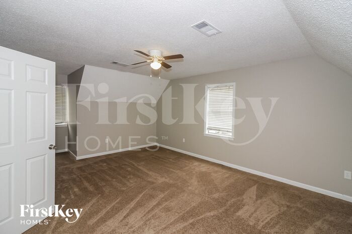 Building Photo - 4160 Sassafras River Dr