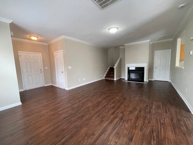 Building Photo - 4323 Leopold Pl