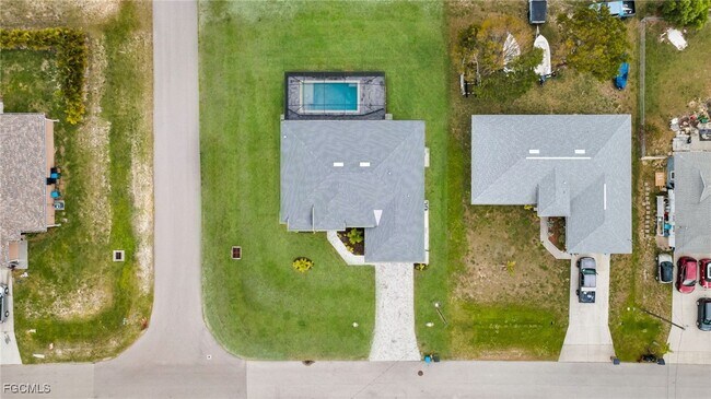 Building Photo - 1201 SW 8th Pl