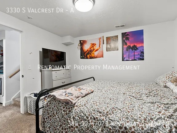 Building Photo - 3330 Yellow Rose Cir