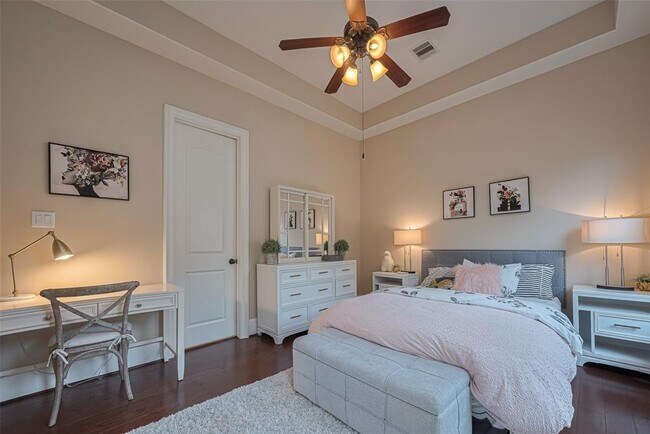 Building Photo - 3 Ivy Castle Ct