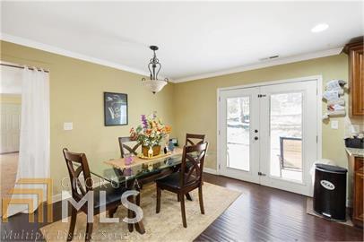 Building Photo - 1898 Rollingwood Dr