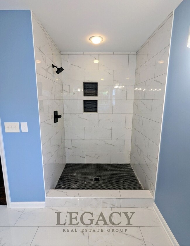 Building Photo - 1609 Lydia Ct