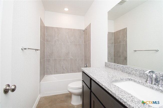 Building Photo - 3907 American Elm Dr