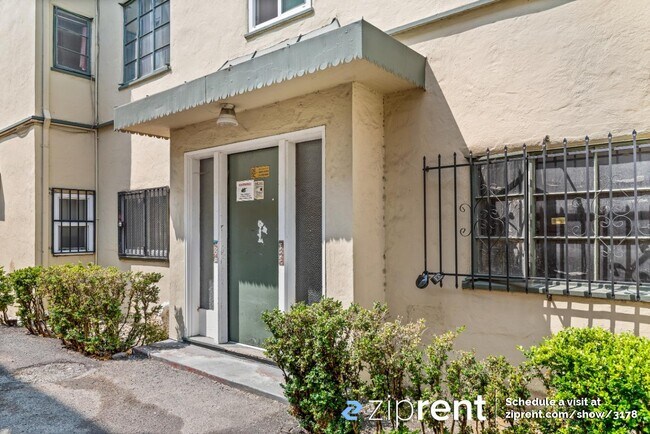 Building Photo - 101 Fairmount Ave