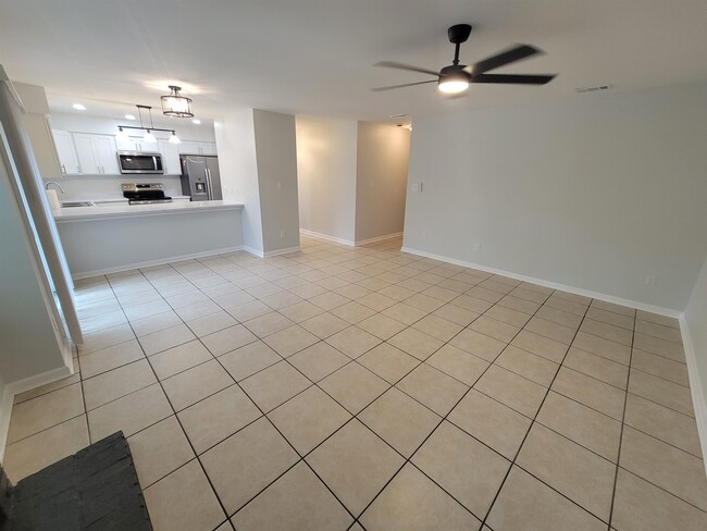 Building Photo - 1596 Misty Garden Way