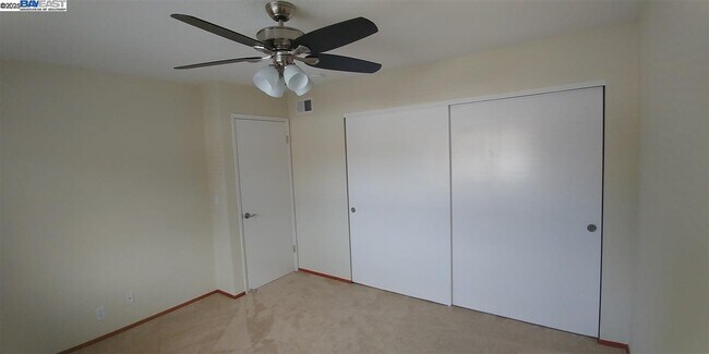 Building Photo - 2551 Twin Creeks Dr