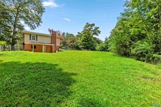 Building Photo - 285 Ruby Dr