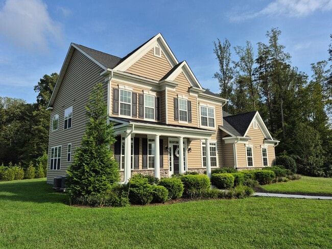 Building Photo - 15 Sweet William Dr