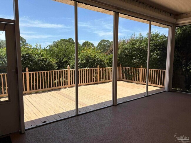 Building Photo - 4115 Oak Pointe Dr