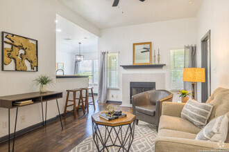 Building Photo - 9807 Marbach Bend