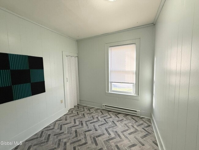 Building Photo - 7 Micklas St