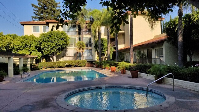 Building Photo - 12720 Burbank Blvd