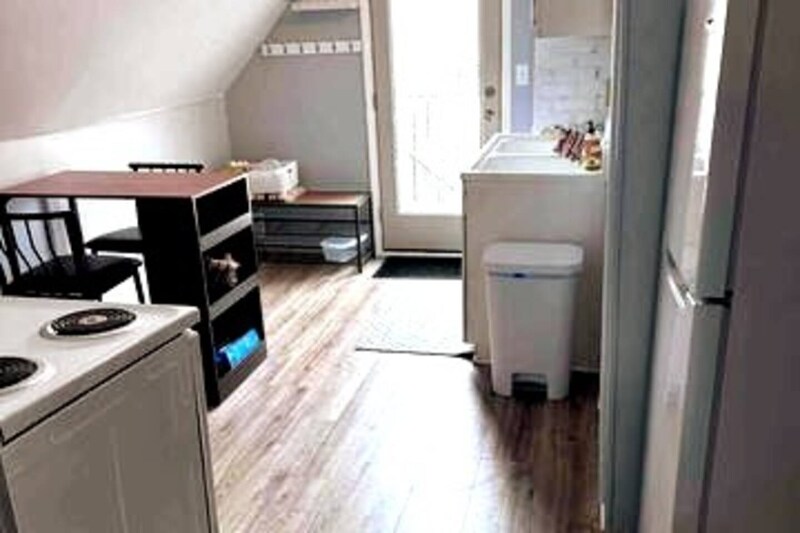 Building Photo - 107 Manitoba Ave W