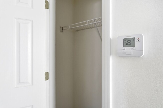 Building Photo - 3509-3511 La Mesa Dr.