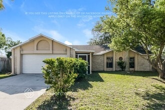 Building Photo - 521 Carlsbad Dr