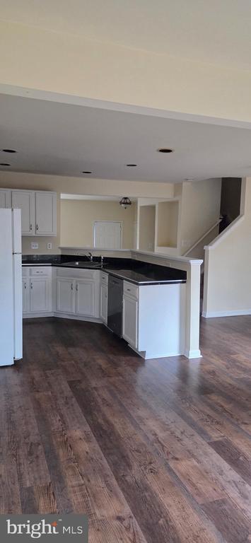 Building Photo - 3083 Antrim Cir