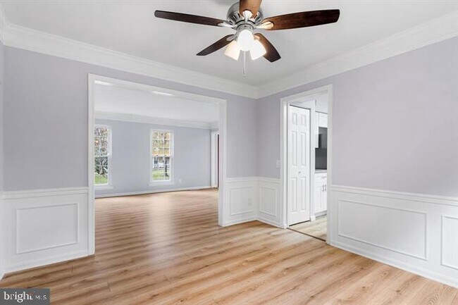 Building Photo - 2807 Falling Brook Terrace