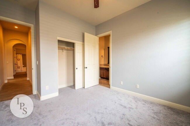 Building Photo - Copper River Ranch Home, 4BR/3BA, Built 20...