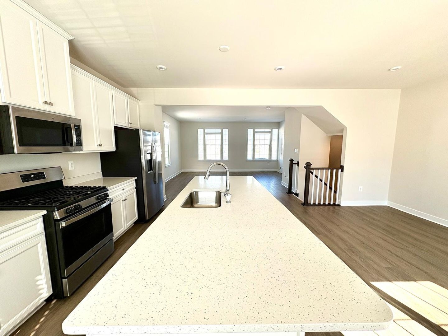 Building Photo - 856 New Castle Landing Dr