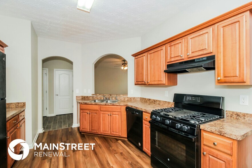 Building Photo - 7086 Littlebrook Way