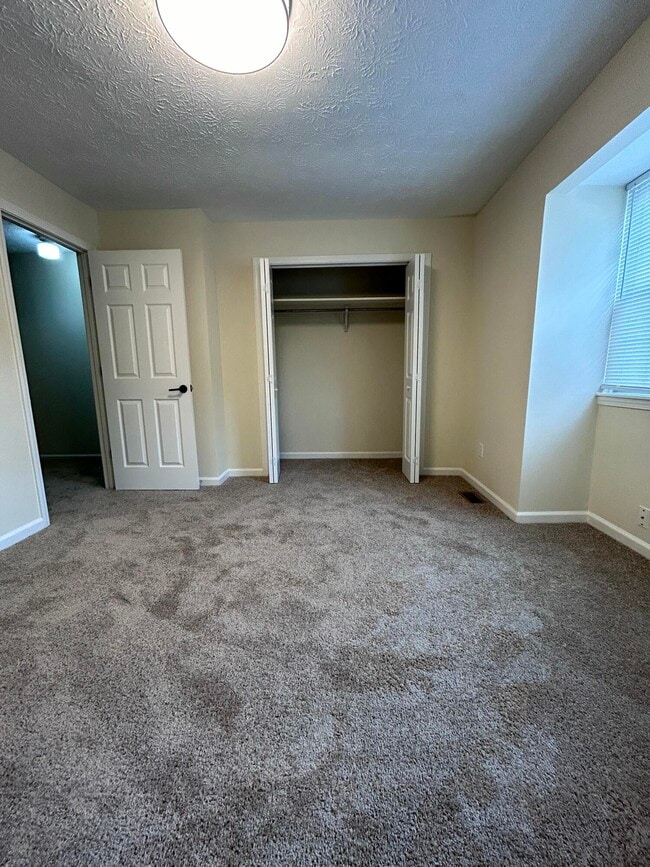 Building Photo - 3409 Gatewood Ct