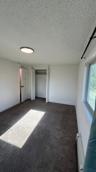 Building Photo - 211 W Manor Ave