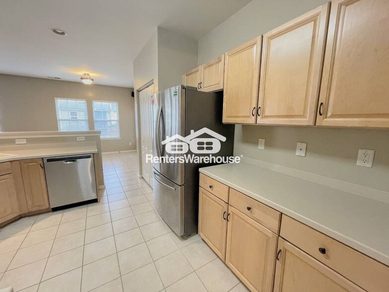 Building Photo - 3002 Catterick Cove