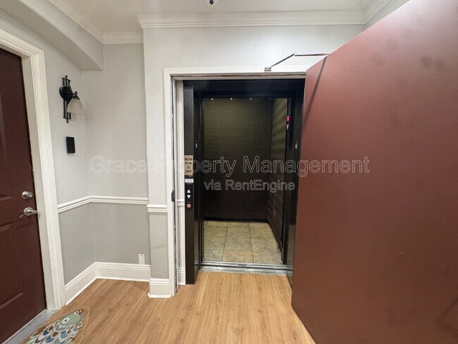 Building Photo - 1776 N Race St