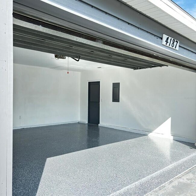 Building Photo - 4187 Palau Dr