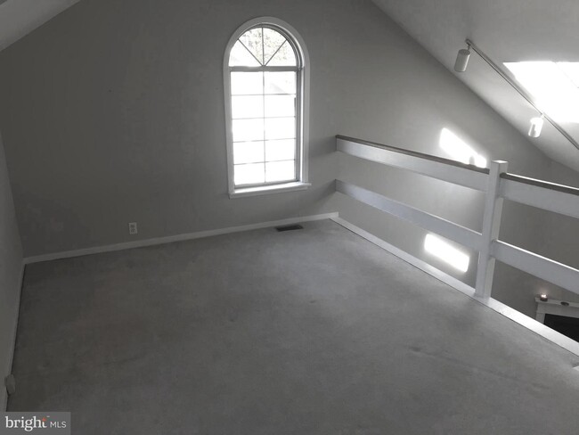 Building Photo - 108 Cheswold Ct