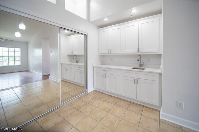 Building Photo - 14895 Pleasant Bay Ln