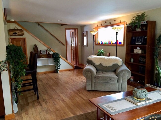 Building Photo - Beautiful, North Evergreen, Mountain Home ...