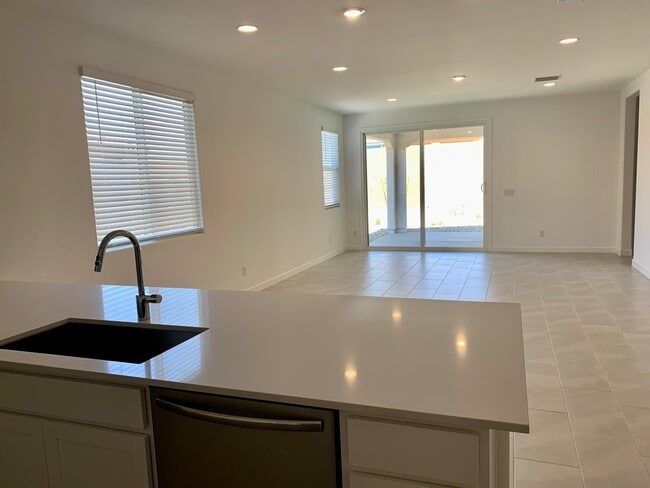 Building Photo - 16722 W Audrey Ln