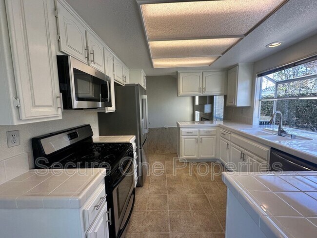 Building Photo - 4539 McBeth Ct